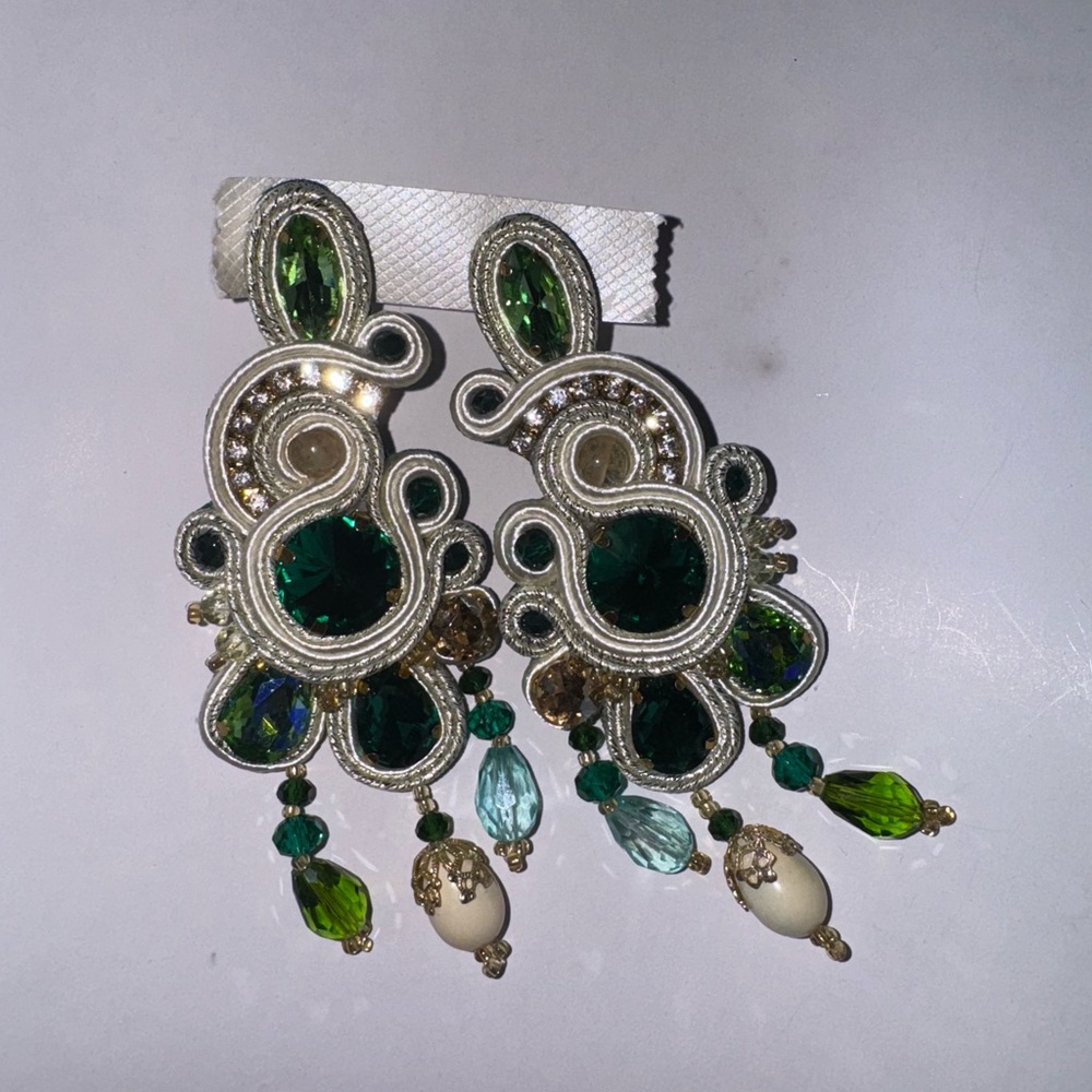 Elegant Green and Gold Dangle Earrings